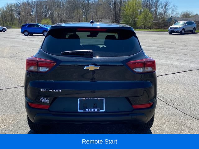Certified 2024 Chevrolet TrailBlazer LS w/ LS Convenience Package FWD image 4