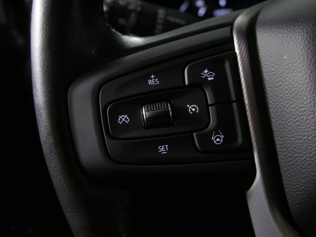 Used 2024 GMC Yukon Denali w/ Advanced Technology Package AWD/4WD image 25