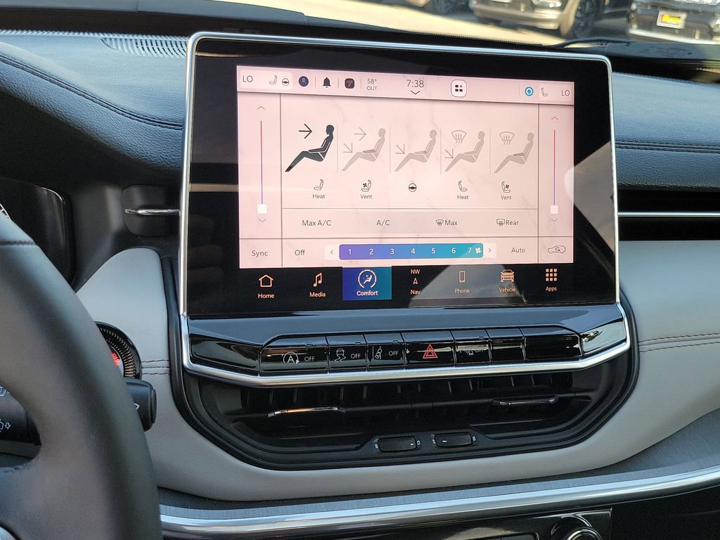 Used 2023 Jeep Compass Limited w/ Elite Group image 9