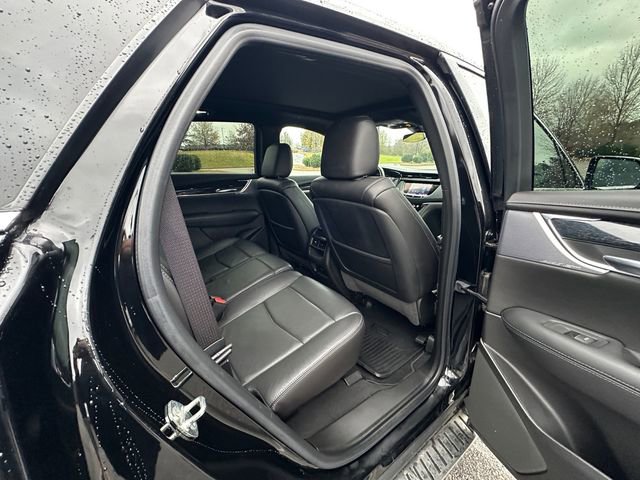 Used 2020 Cadillac XT5 Premium Luxury image 17