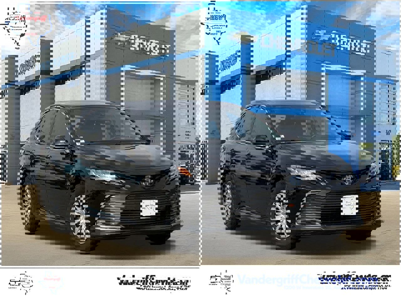 Used 2023 Toyota Camry LE image 1