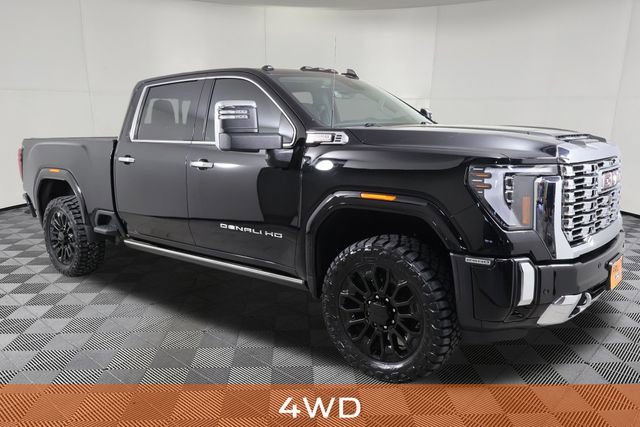 Used 2024 GMC Sierra 2500 Denali w/ Technology Package AWD/4WD image 4