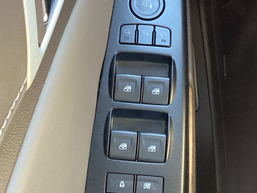 Used 2018 GMC Yukon Denali AWD/4WD image 45