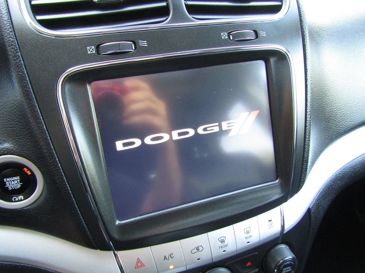 Used 2019 Dodge Journey GT w/ Nav & Sun Group AWD/4WD image 13