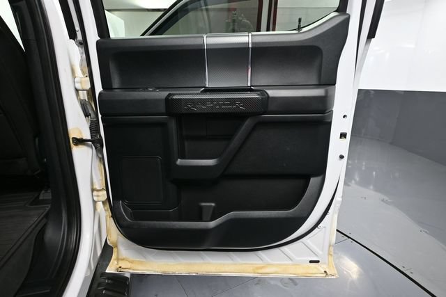 Used 2019 Ford F150 XLT w/ Equipment Group 302A Luxury AWD/4WD image 34