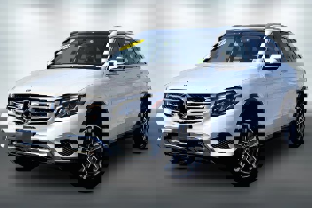 Used 2019 Mercedes-Benz GLC 300 4MATIC image 12