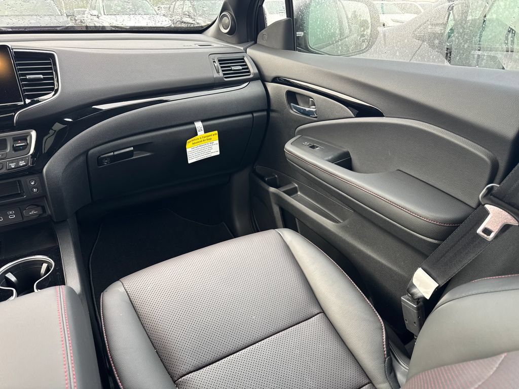 Certified 2026 Honda Ridgeline Black Edition image 18
