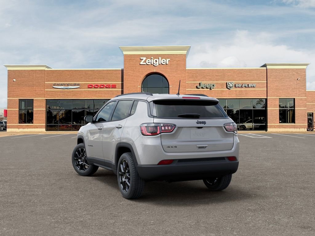 New 2026 Jeep Compass Latitude image 3