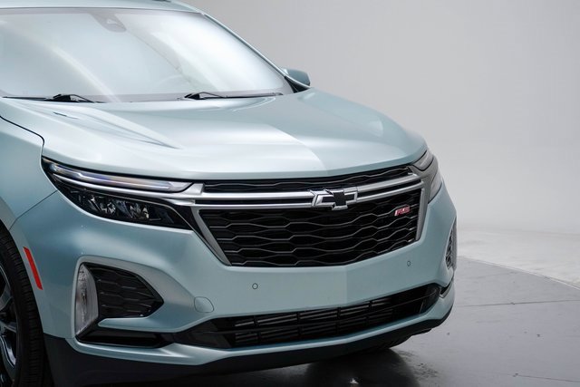 Used 2022 Chevrolet Equinox RS w/ LPO, Floor Liner Package image 12