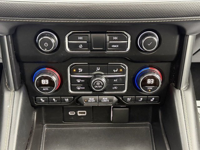 Used 2021 Chevrolet Tahoe Premier w/ Premium Package image 24