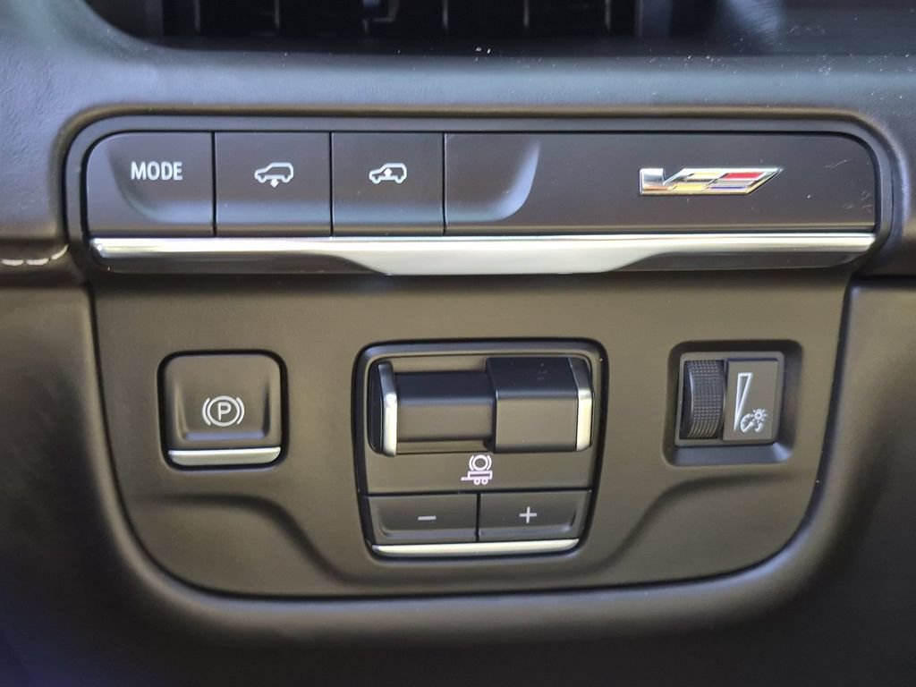 Certified 2023 Cadillac Escalade V AWD/4WD image 10