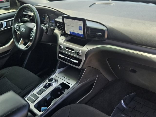 Used 2023 Ford Explorer XLT RWD image 14