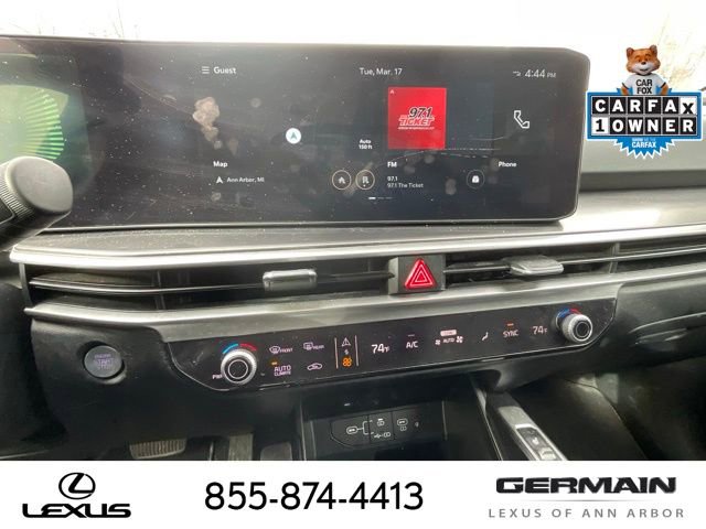 Used 2024 Kia Sorento S image 18