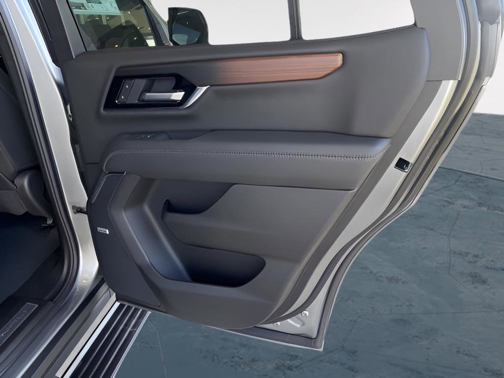 New 2026 GMC Yukon Denali image 17