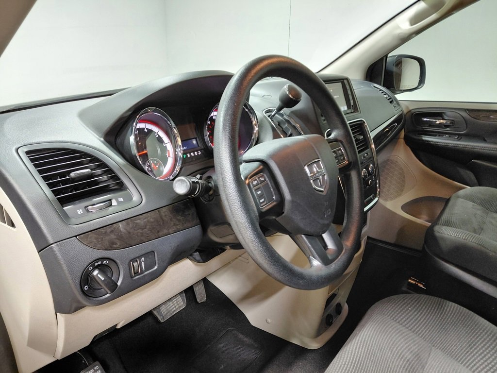 Certified 2020 Dodge Grand Caravan SE w/ UConnect Hands-Free Group image 21