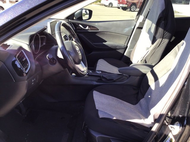 Used 2016 MAZDA MAZDA3 i Touring w/ Popular Equipment Package image 16
