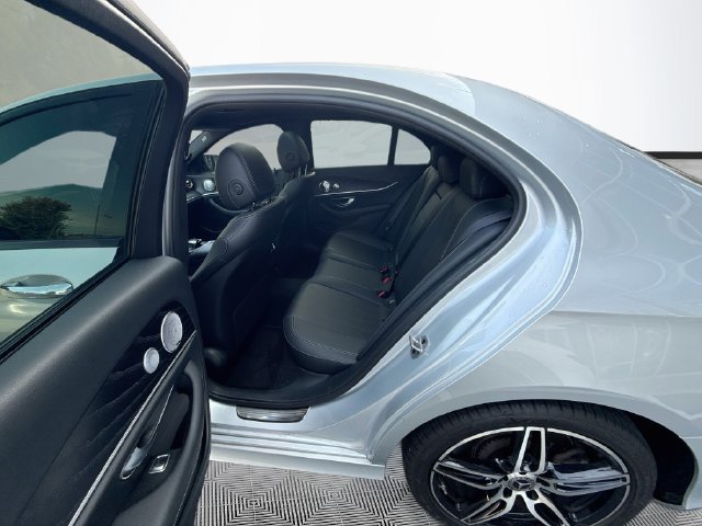 Used 2020 Mercedes-Benz E 450 4MATIC Sedan image 23