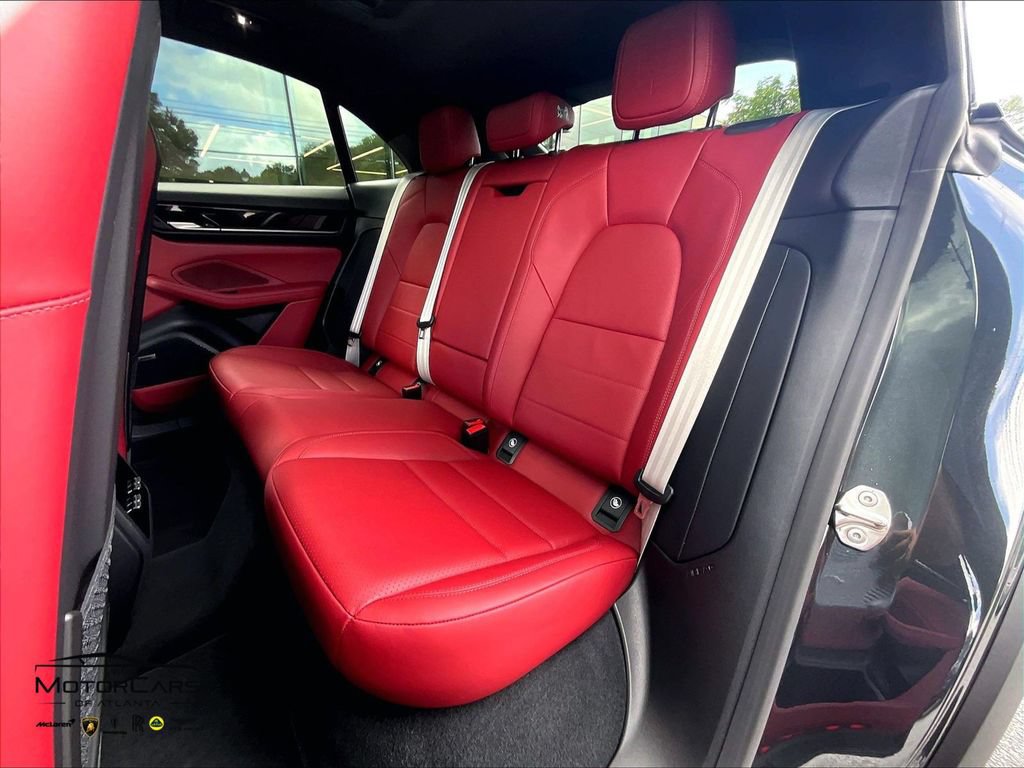 Used 2026 Porsche Macan Electric RWD image 22