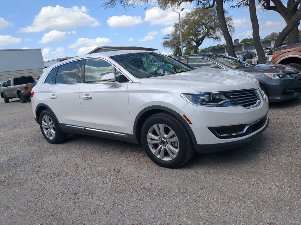 Used 2018 Lincoln MKX Premiere image 1