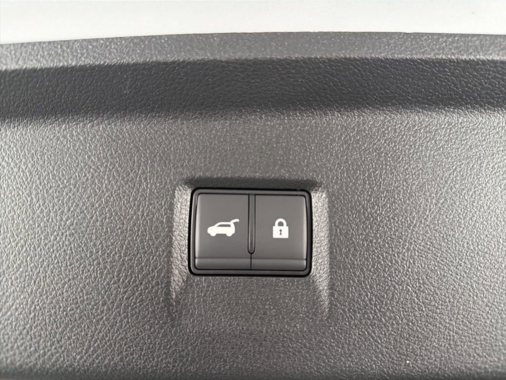 Certified 2026 INFINITI QX60 Sport w/ Dark Cargo Package image 33