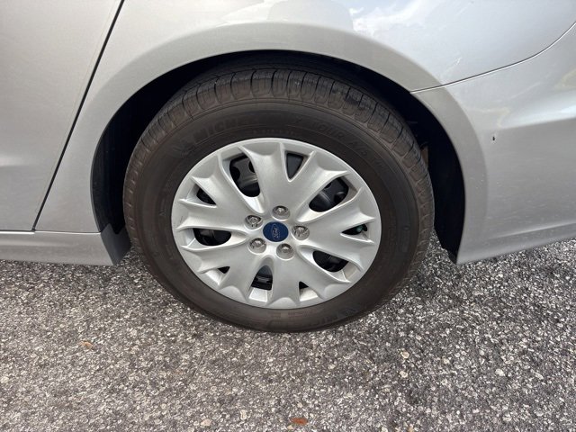 Used 2019 Ford Fusion S image 8