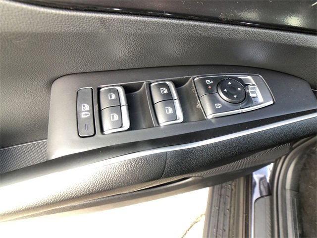 New 2025 Kia Sorento S image 13