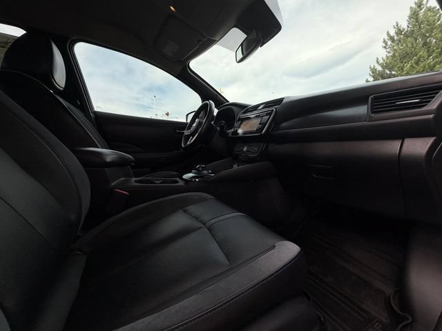 Used 2018 Nissan Leaf SL w/ SL Technology Package FWD image 19