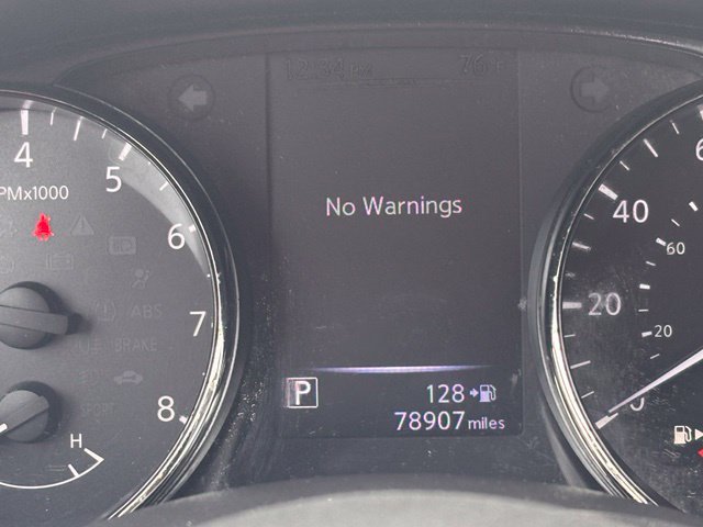 Used 2018 Nissan Rogue Sport SV w/ SV Technology Package FWD image 28