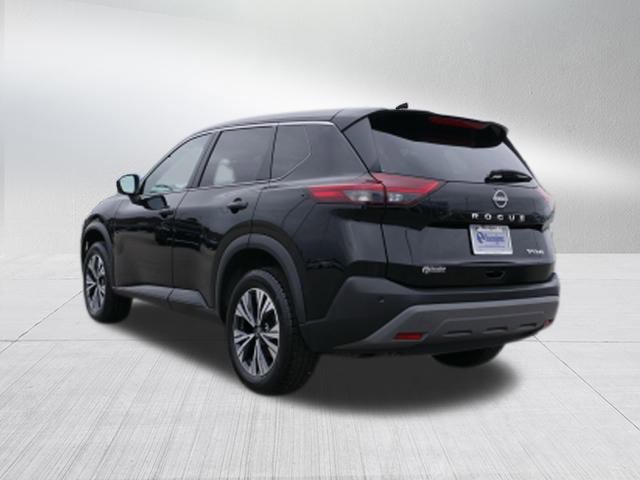 Used 2023 Nissan Rogue SV image 5