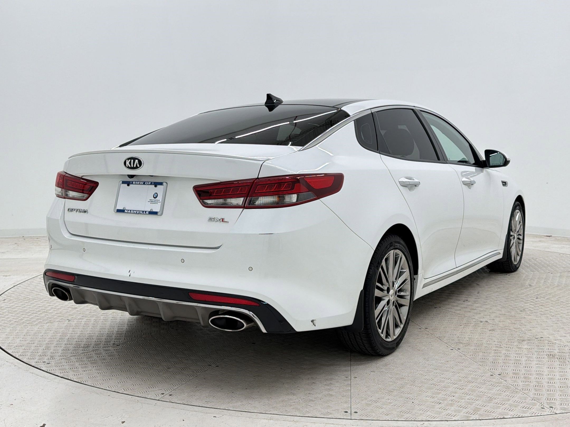Used 2018 Kia Optima SX w/ Technology Package FWD image 9