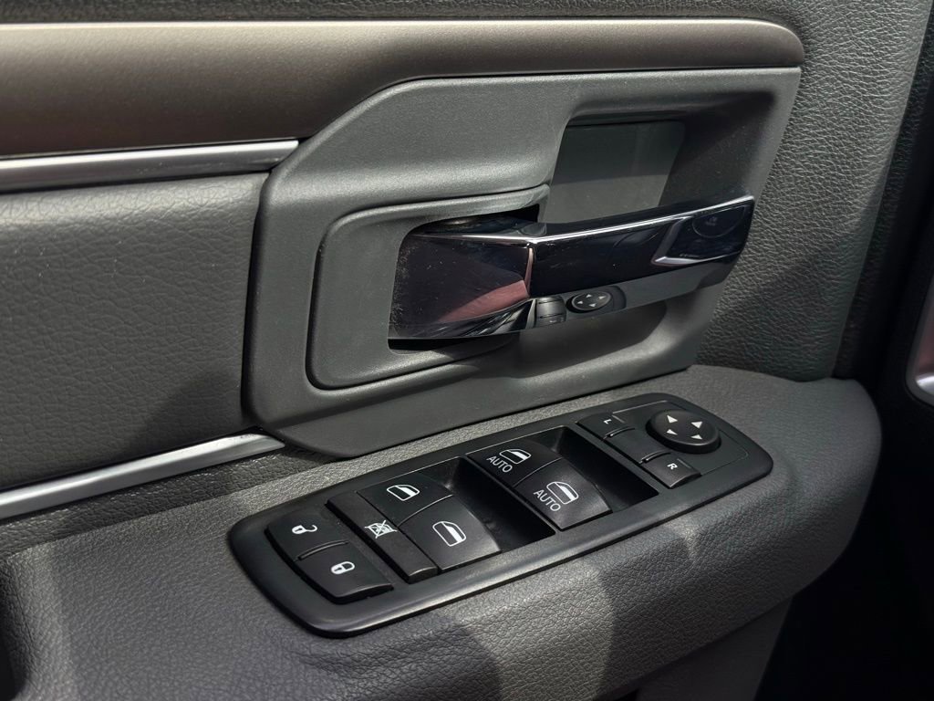 Used 2017 RAM 1500 Big Horn image 17