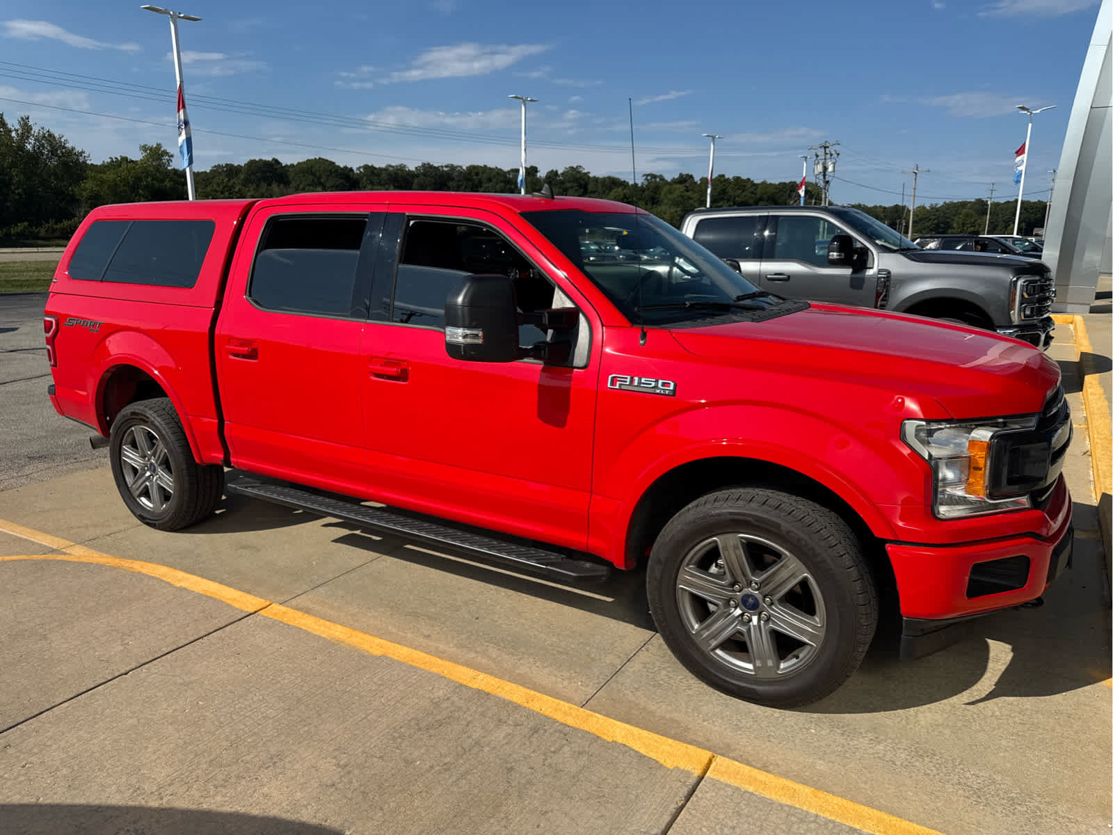 Used 2019 Ford F150 XLT w/ Equipment Group 302A Luxury AWD/4WD image 3