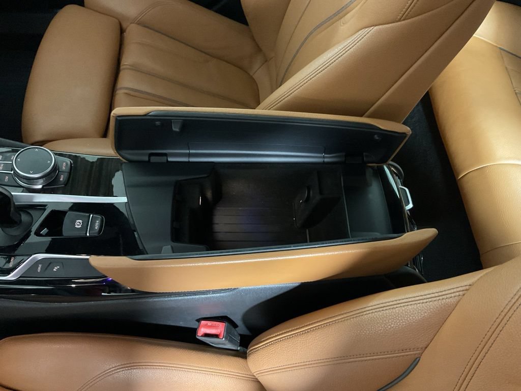 Used 2019 BMW 530e xDrive w/ Convenience Package AWD/4WD image 31