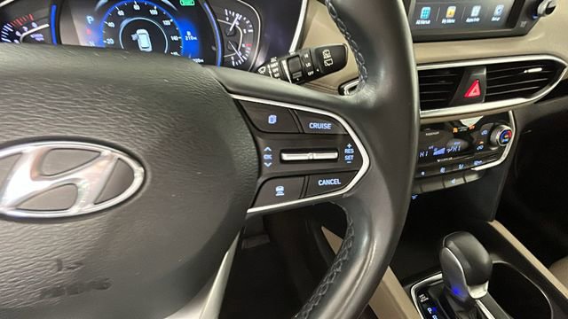 Used 2019 Hyundai Santa Fe Limited AWD/4WD image 17
