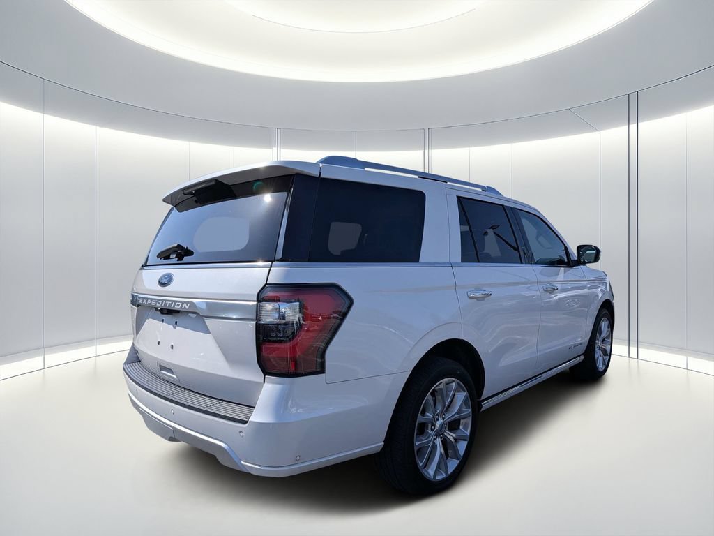 Used 2019 Ford Expedition Platinum AWD/4WD image 4