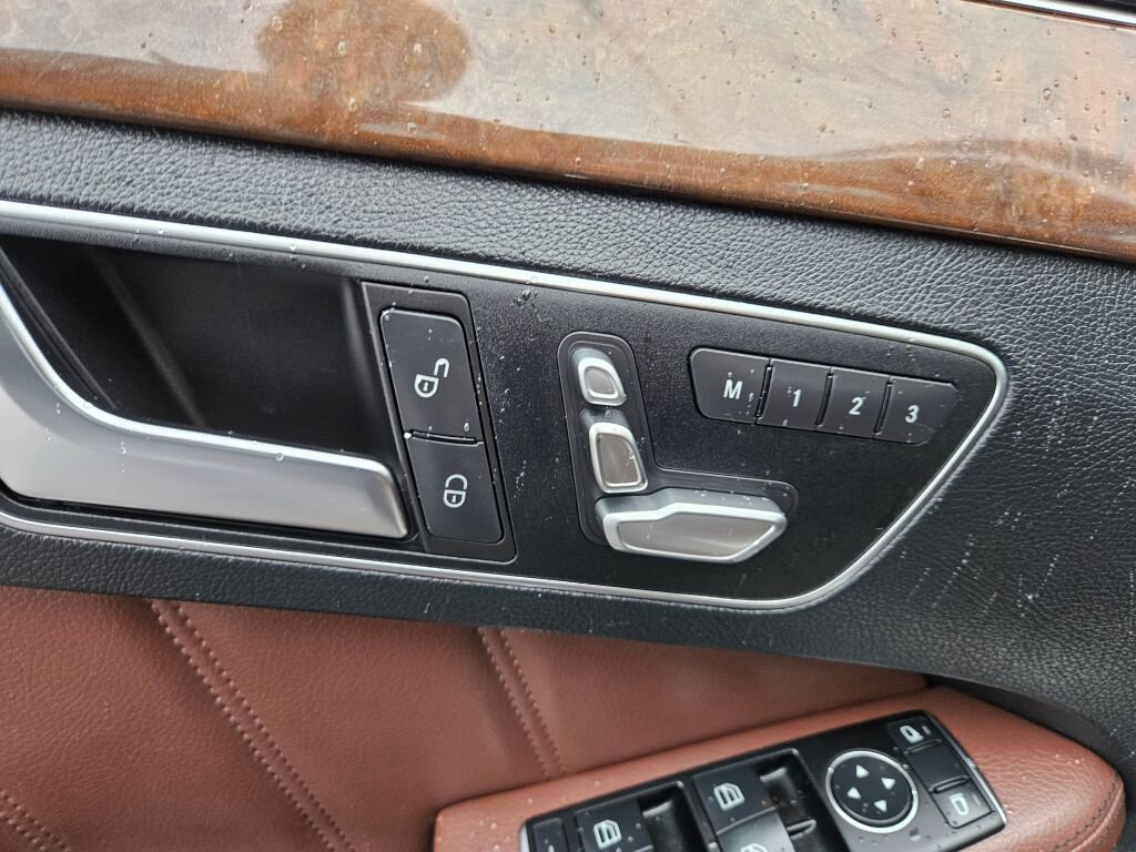 Used 2013 Lexus ES 350 w/ Luxury Pkg image 15