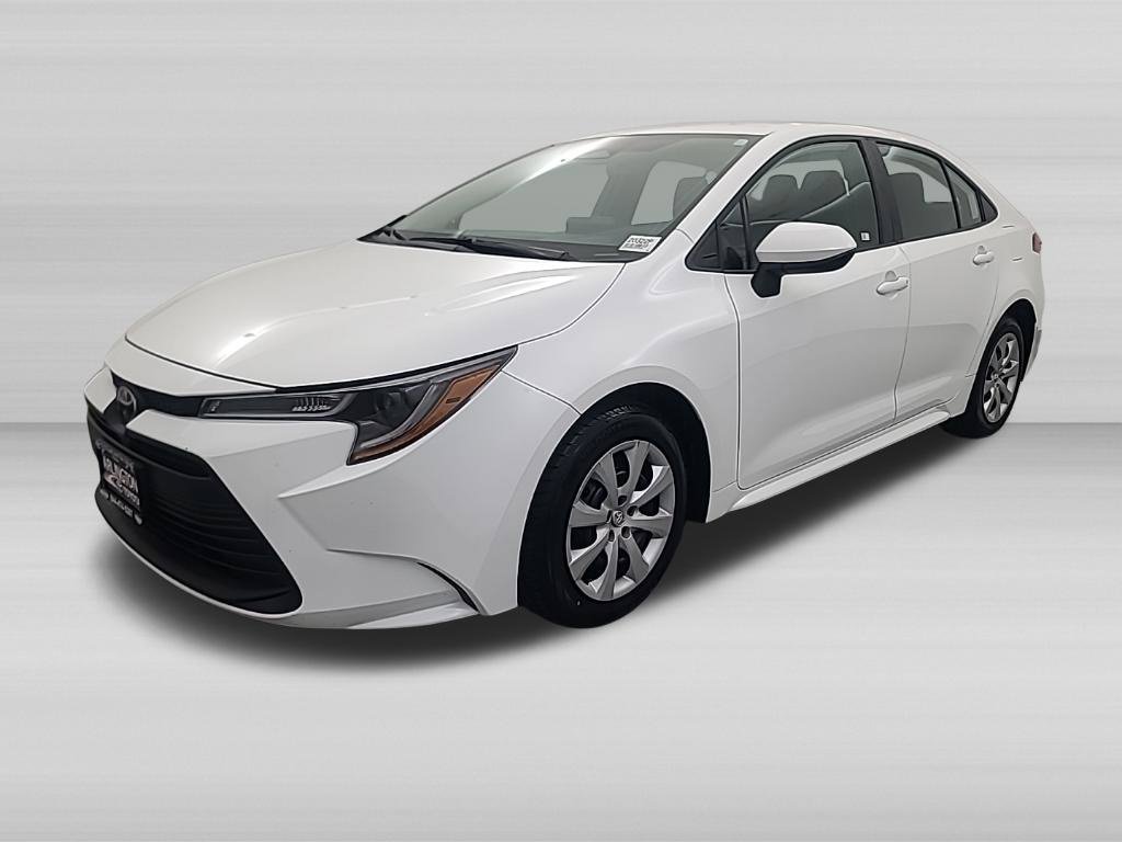 Used 2025 Toyota Corolla LE FWD image 9