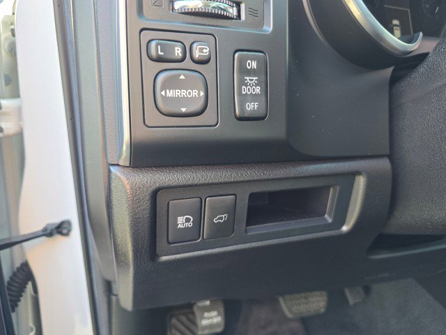 Used 2022 Toyota Sequoia Nightshade image 27