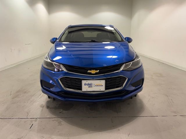 Used 2017 Chevrolet Cruze LT w/ Sun And Sound Package image 2