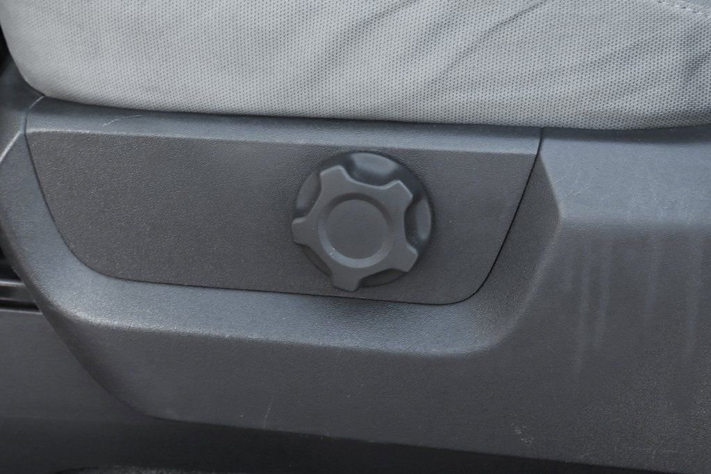Used 2023 Ford F650 2WD Regular Cab Super Duty image 25