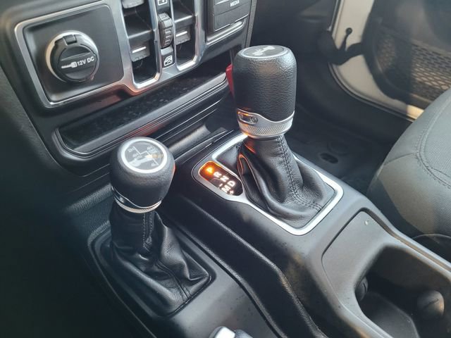 Certified 2023 Jeep Wrangler Unlimited image 12