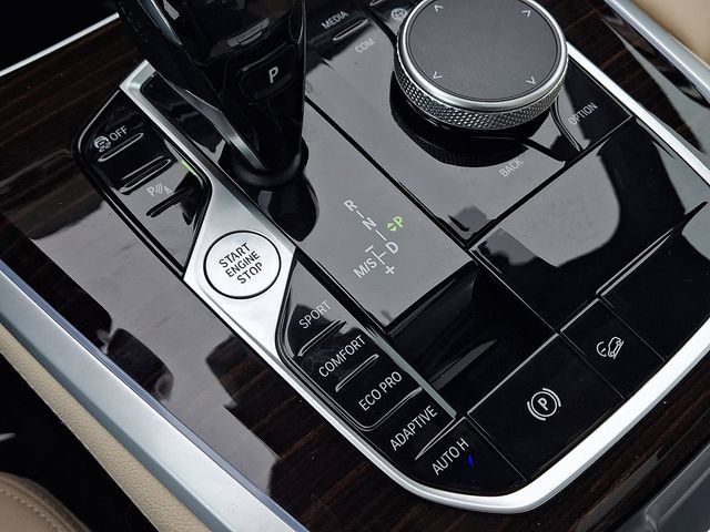 Used 2021 BMW X5 xDrive40i AWD/4WD image 28