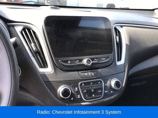 Used 2023 Chevrolet Malibu LT FWD image 3