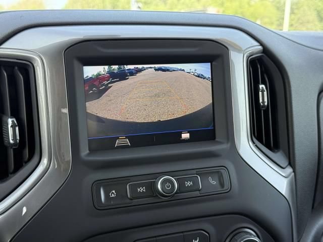 Used 2020 Chevrolet Silverado 1500 Custom w/ Custom Value Package AWD/4WD image 23