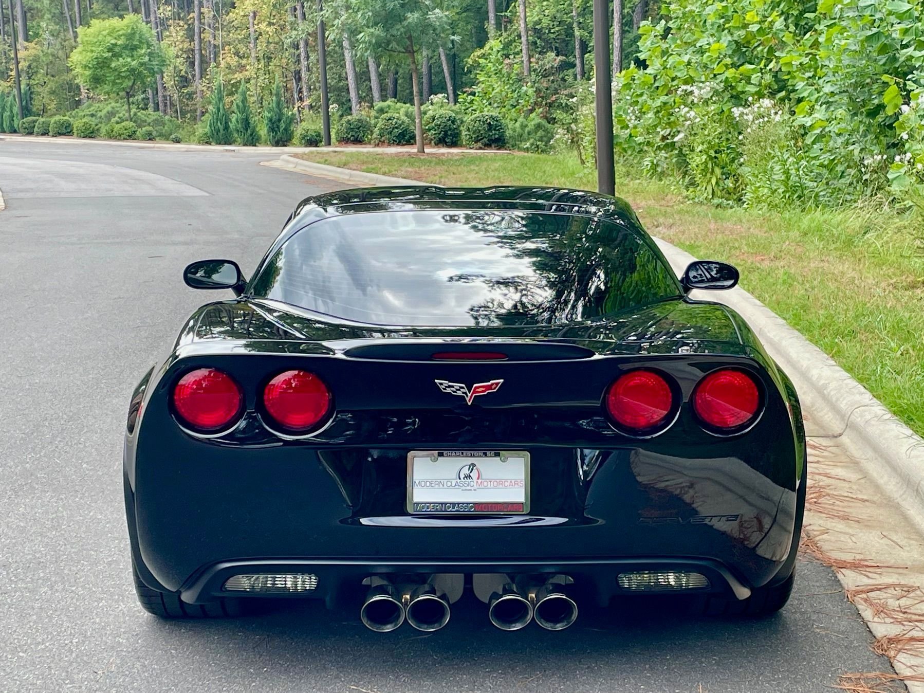Used 2007 Chevrolet Corvette Z06 w/ Preferred Equipment Group image 25