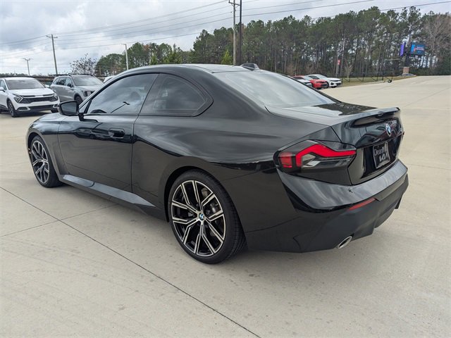 Used 2023 BMW 230i Coupe w/ Premium Package image 5
