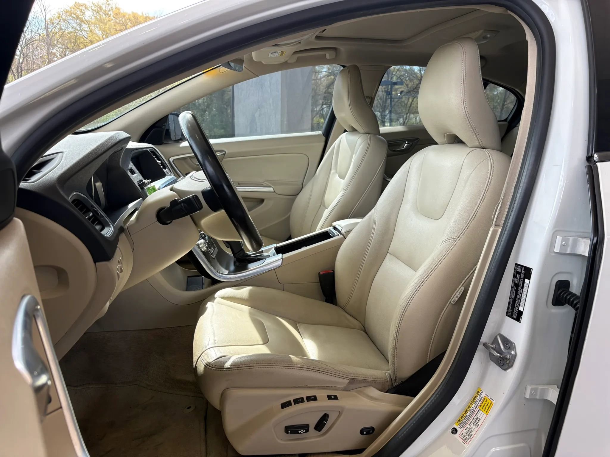 Used 2015 Volvo S60 T5 Premier FWD image 8