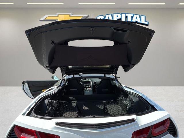 Used 2019 Chevrolet Corvette Stingray Coupe w/ Carbon Flash Badge Package image 30