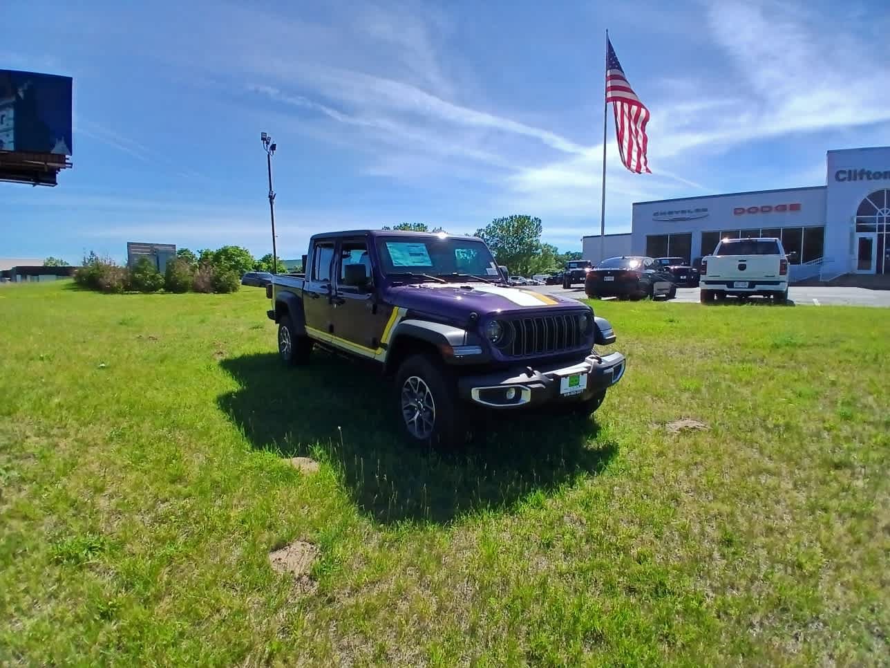 New 2026 Jeep Gladiator Sport AWD/4WD image 3