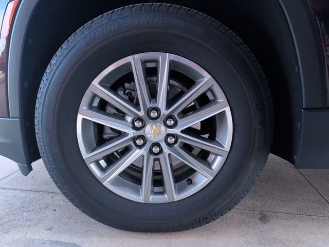 Used 2023 Chevrolet Traverse LT AWD/4WD image 24